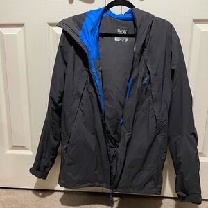 Mountain Hardwear Men's grey and Blue Performance Jacket